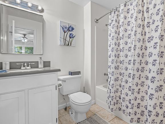 4th image of 3167 Tidal Bay Ln