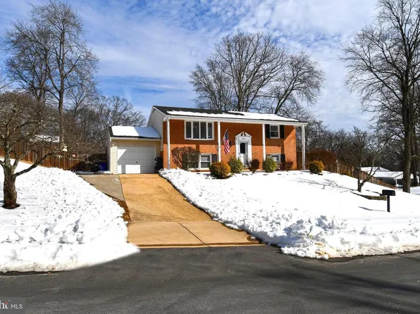 6819 Lavant Dr, Springfield, VA 22152