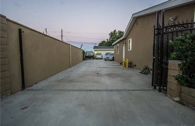 5132 Pacific Ave — Photo 14