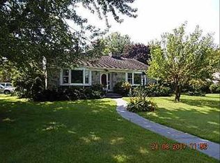 2502 Chestnut View Dr, Lancaster, PA 17603