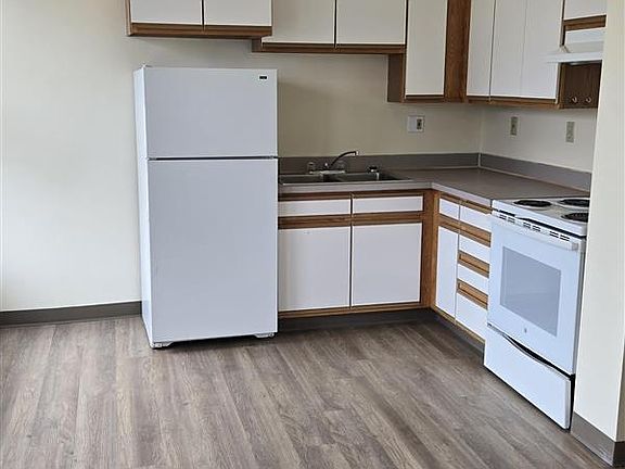 4th image of 1133 Railroad Ave #315