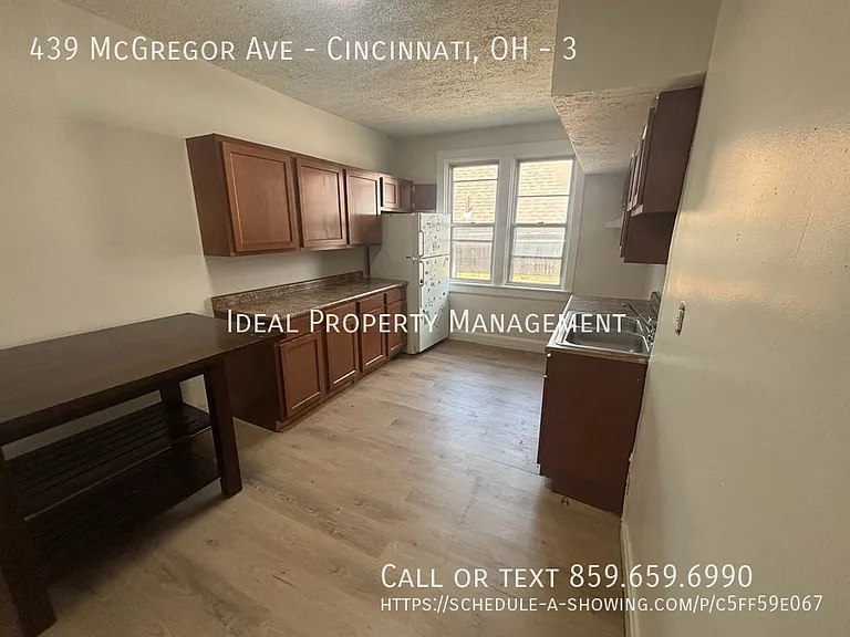 439 McGregor Ave #3 — Photo 2