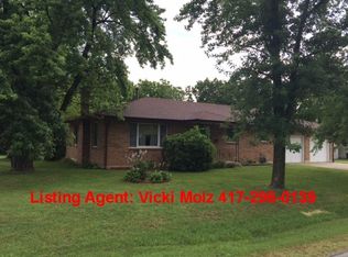 701 E Joe Davis St, El Dorado Springs, MO 64744