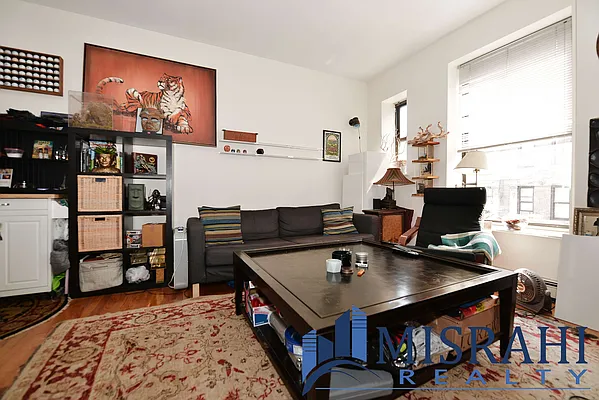 Rented by J Misrahi Realty Corp | media 4