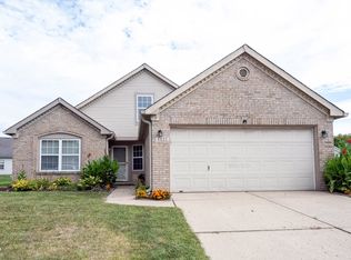 5033 Quail Ridge Ln, Indianapolis, IN 46254