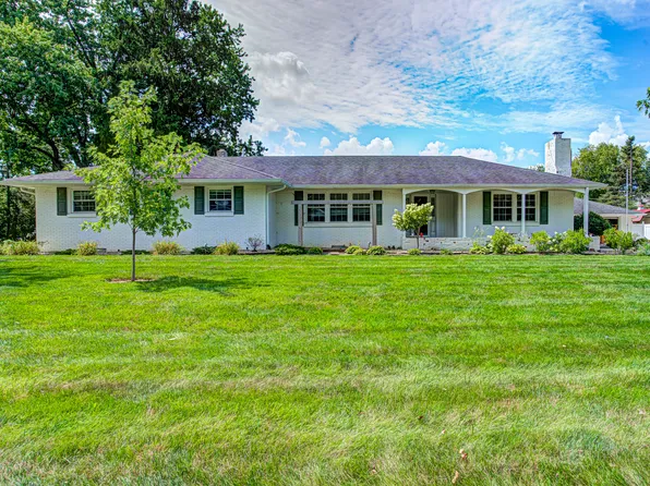 7641 Burns Dr, Brownsburg, IN 46112