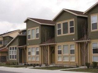 1065 Stillwater Dr, Farmington, UT 84025