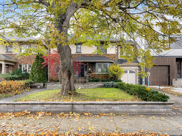 136 Humbercrest Blvd, Toronto, ON M6S 4L3