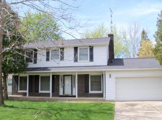 3210 Steeplechase Ct, Flint, MI 48532