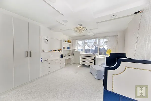 Sold by Halstead Real Estate | media 11