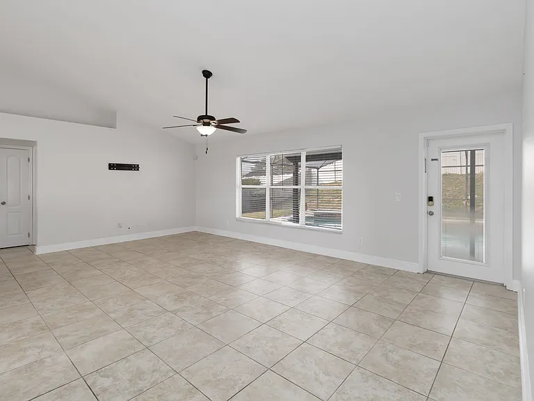 1350 Willow Wind Dr — Photo 9