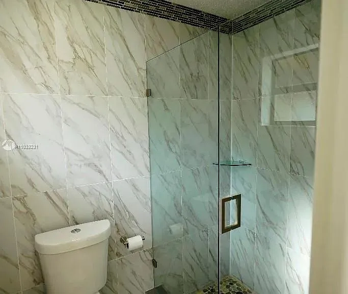 4804 SW 118th Ter — Photo 11