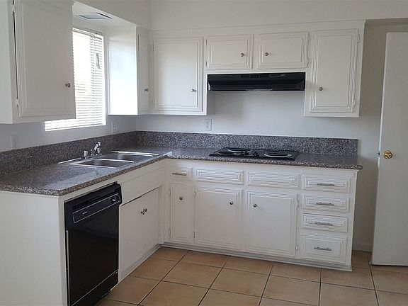 10. Kitchen