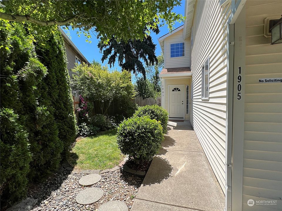 1st image of 1905 NE 82nd Street