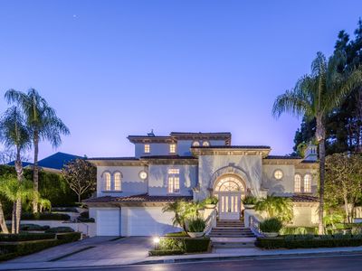 13977 Aubrey Rd, Beverly Hills, CA, 90210
