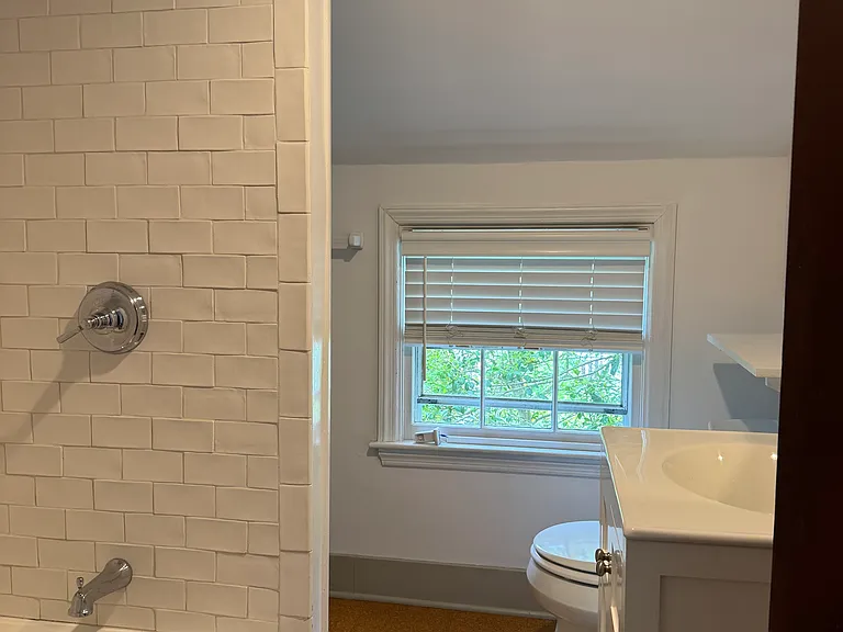 21 Elm St — Photo 18