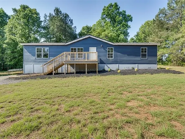 208 Meadow Hills Dr, Anderson, SC 29624