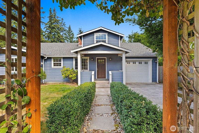 2nd image of 11516 8th Avenue NE