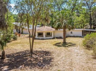 450 Cassady St, Umatilla, FL 32784