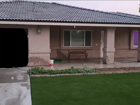 23487 South Rd, Apple Valley, CA 92307