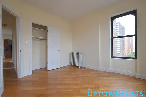 Rented by Uptown Flats LLC | media 16