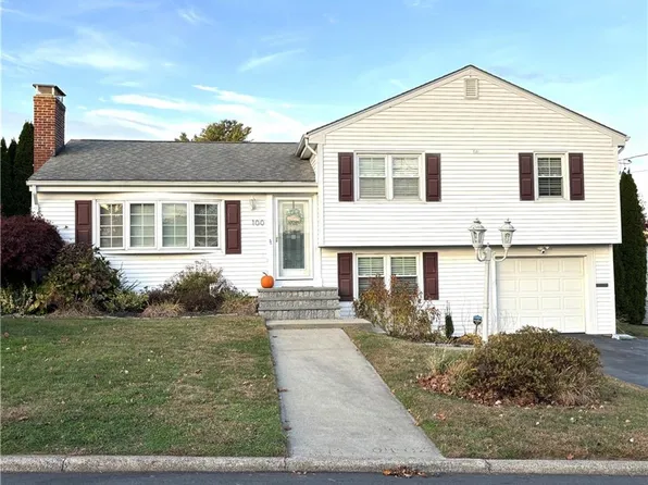100 Howland Ave, East Providence, RI 02914