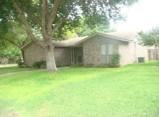 700 Brook St, Uvalde, TX 78801
