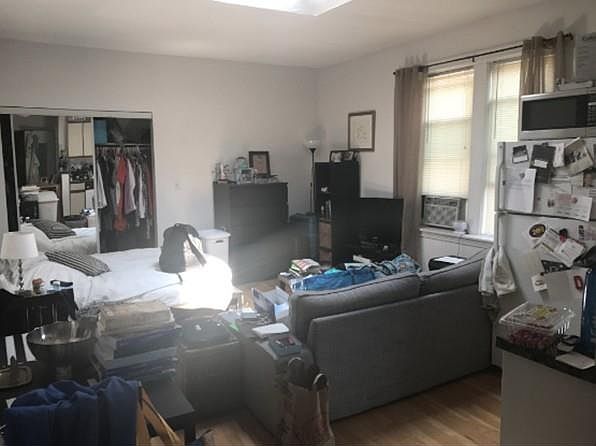 1st image of 1427 Commonwealth Ave APT 501