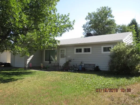 805 S 16th St, Worland, WY 82401