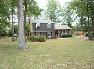 1051 Warminster Dr, Midlothian, VA 23113