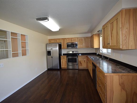 3rd image of 6067 N Francis Pl