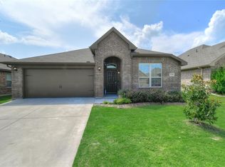 2548 Old Buck Dr, Weatherford, TX 76087