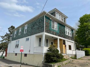 679 Lincoln St, Hazleton, PA 18201