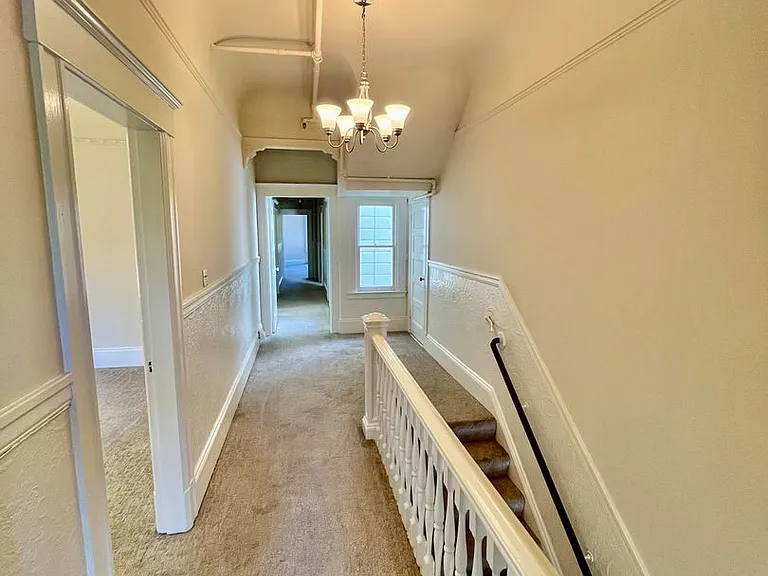 PM0484 — Photo 18