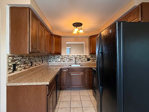 5th image of 16908 Kingsbrooke Dr