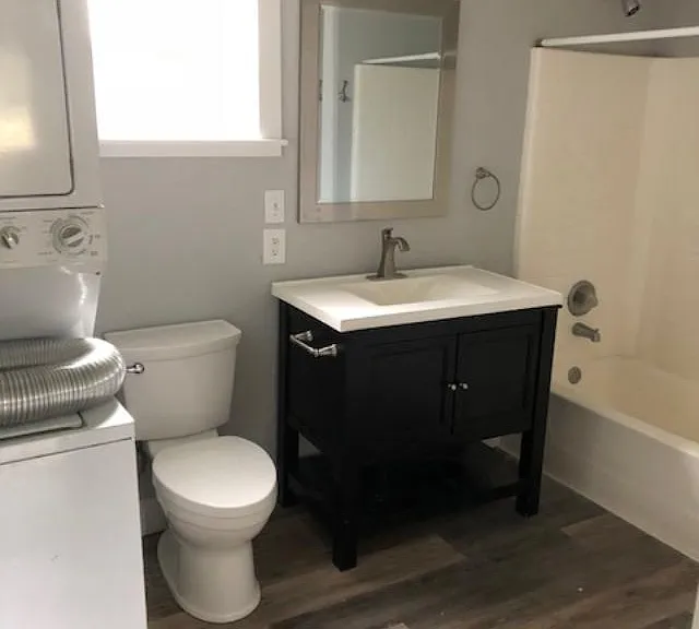 200 Ritchey Rd — Photo 10