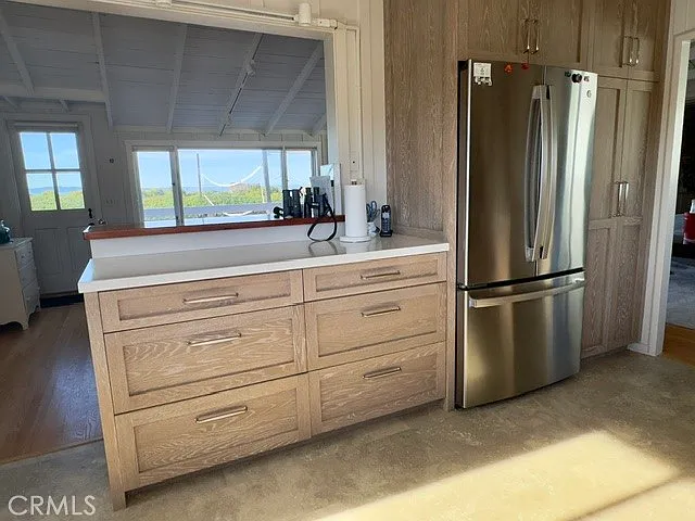 539 Sand Point Rd — Photo 16