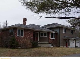 32 Old County Rd, Hampden, ME 04444