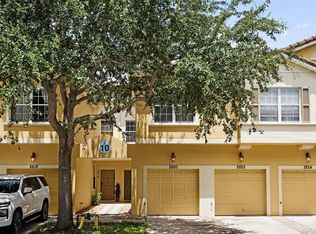 2820 Oakwater Dr #2820, Kissimmee, FL 34747