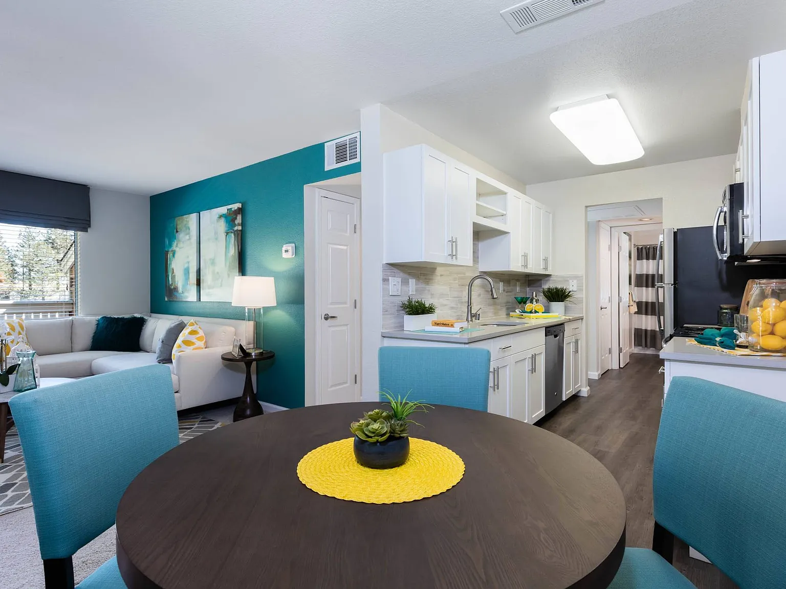 Park Wood Apartments — Photo 3