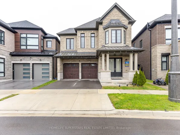 1188 Stag Holw N, Oakville, ON L6M 5M4