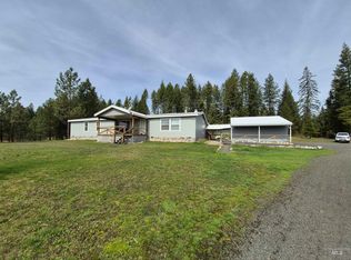 1422 Musselshell Rd, Weippe, ID 83553