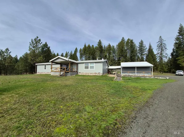 1422 Musselshell Rd, Weippe, ID 83553