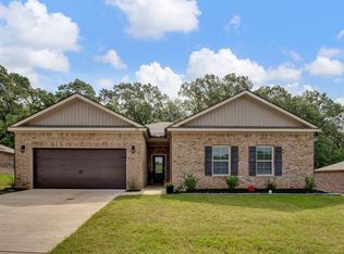 525 Beau Tisdale Dr, Oakland, TN 38060