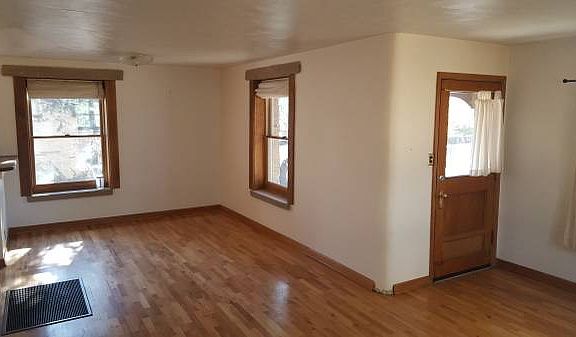 Living Room view to Dining