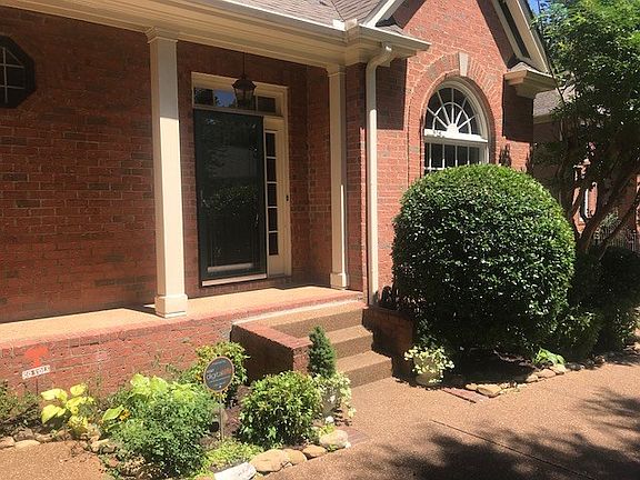 3rd image of 7690 Fairway Forest Dr N