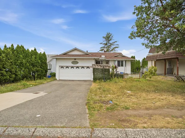 12191 101a Ave, Surrey, BC V3V 2Z9