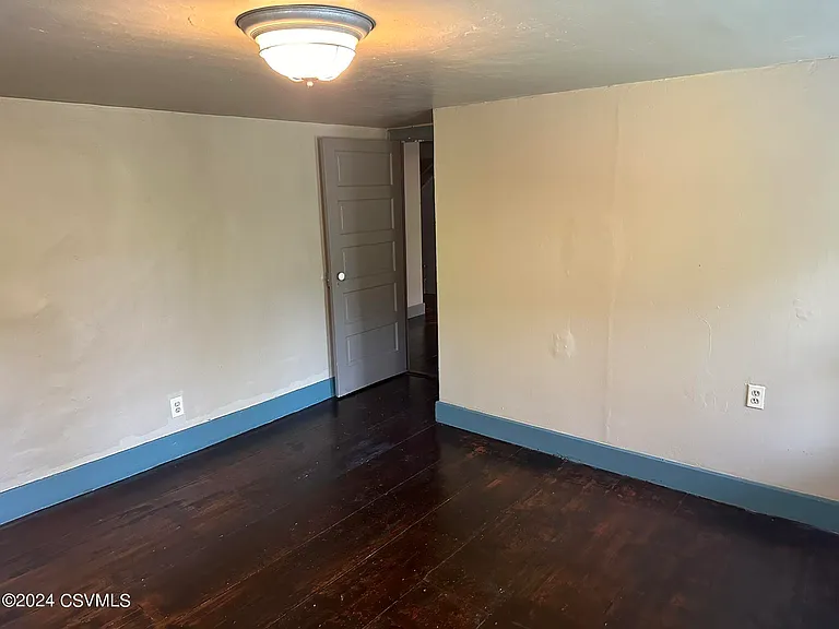 803 S Armory Dr — Photo 22