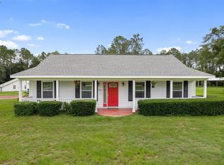 9910 S Santa Fe Ave, Trenton, FL 32693