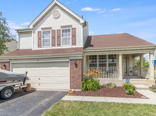 311 Terramere Ln, Lake In The Hills, IL 60156